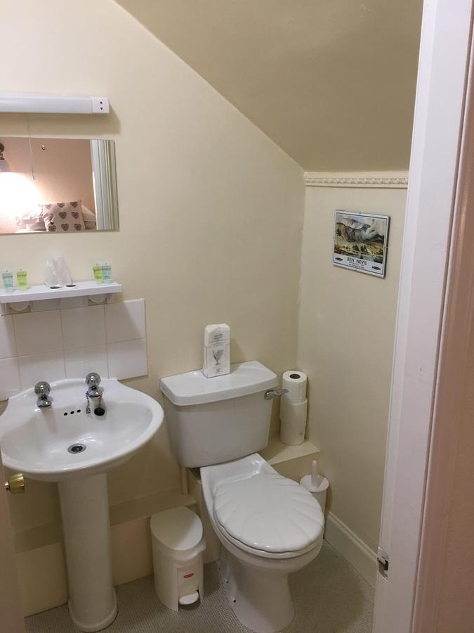 Loch Shiel Hotel أكاريكيل المظهر الخارجي الصورة